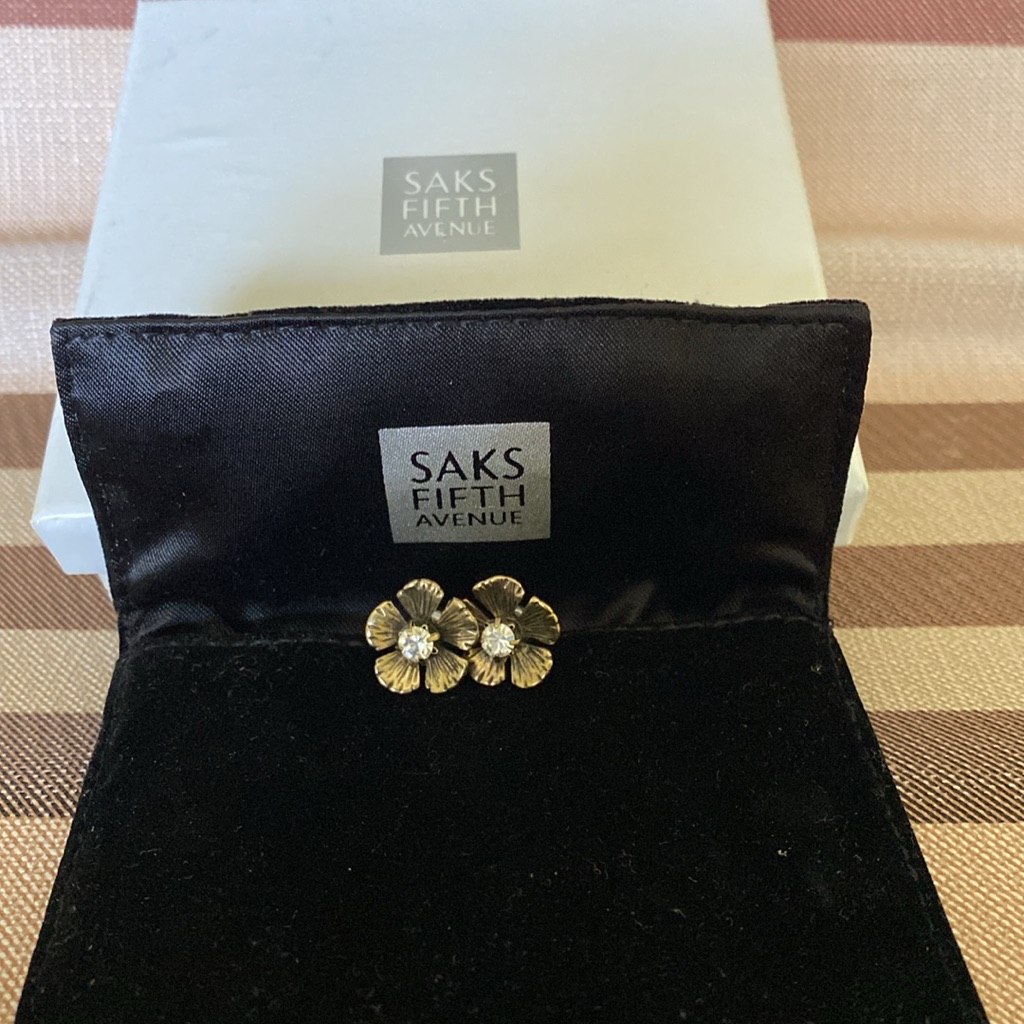 Saks Fifth Avenue Vintage Antique Metal Crystal Flower Earrings